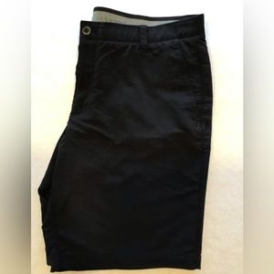 Under Armour M 42 Match Play Stretch Golf Short in Black - 11" inseam